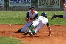 Tyler Cardon dives into second base