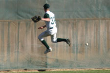 Drew Hortman jump off wall