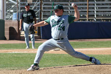 Curtis Porter pitches