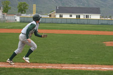 Austin Rowberry goes yard adding 2 runs to the scoreboard