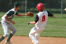 Tyler Cardon awaits the throw from outfield