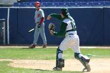 Beasley fields the bunt to end the inning